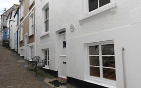 6 Baileys Lane